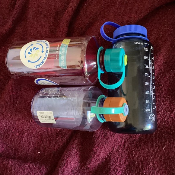 32 ounce Nalgene Water Bottle Bundle of 3, one wide mouth, one narrow mouth 32 - Picture 3 of 4